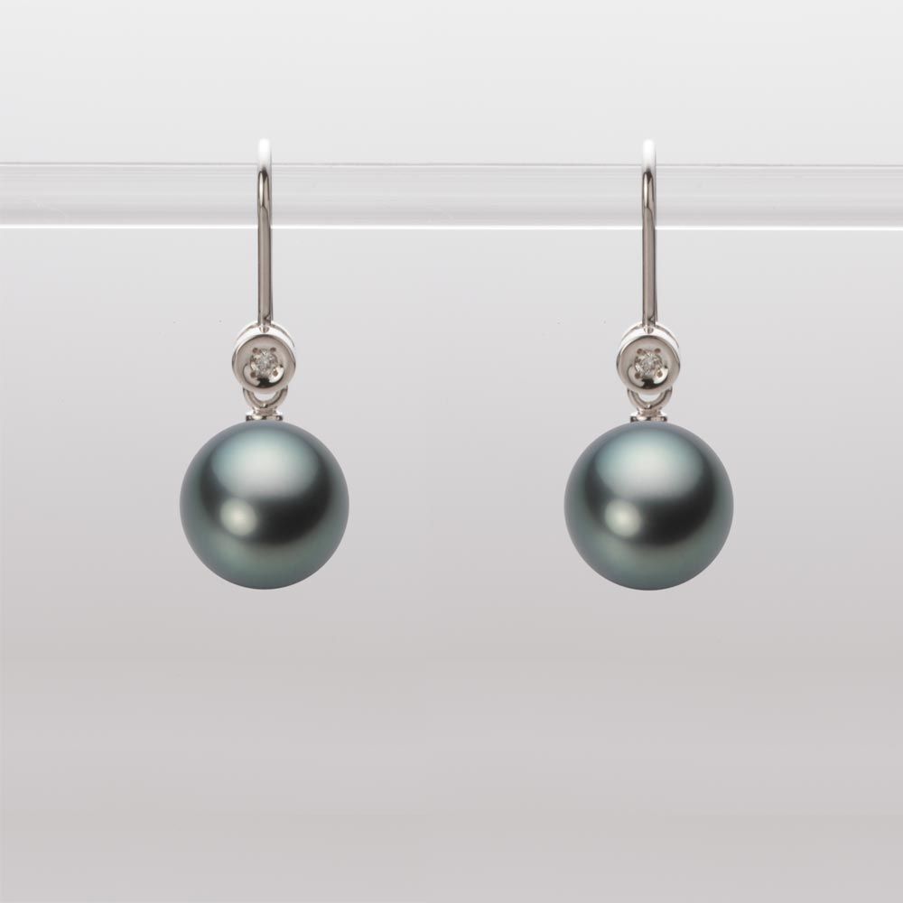 8.0mm 黒蝶真珠ピアス