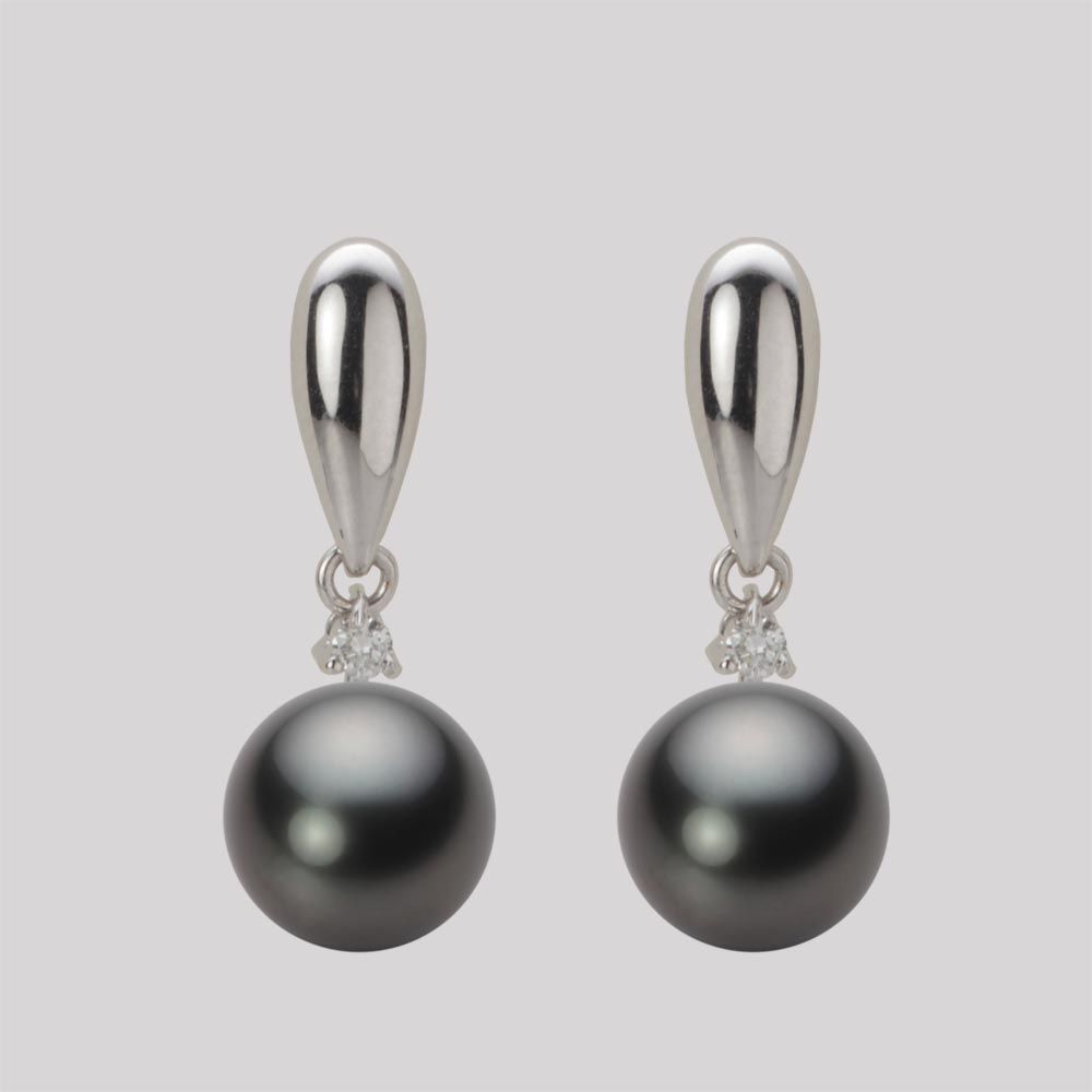 8.0mm 黒蝶真珠ピアス