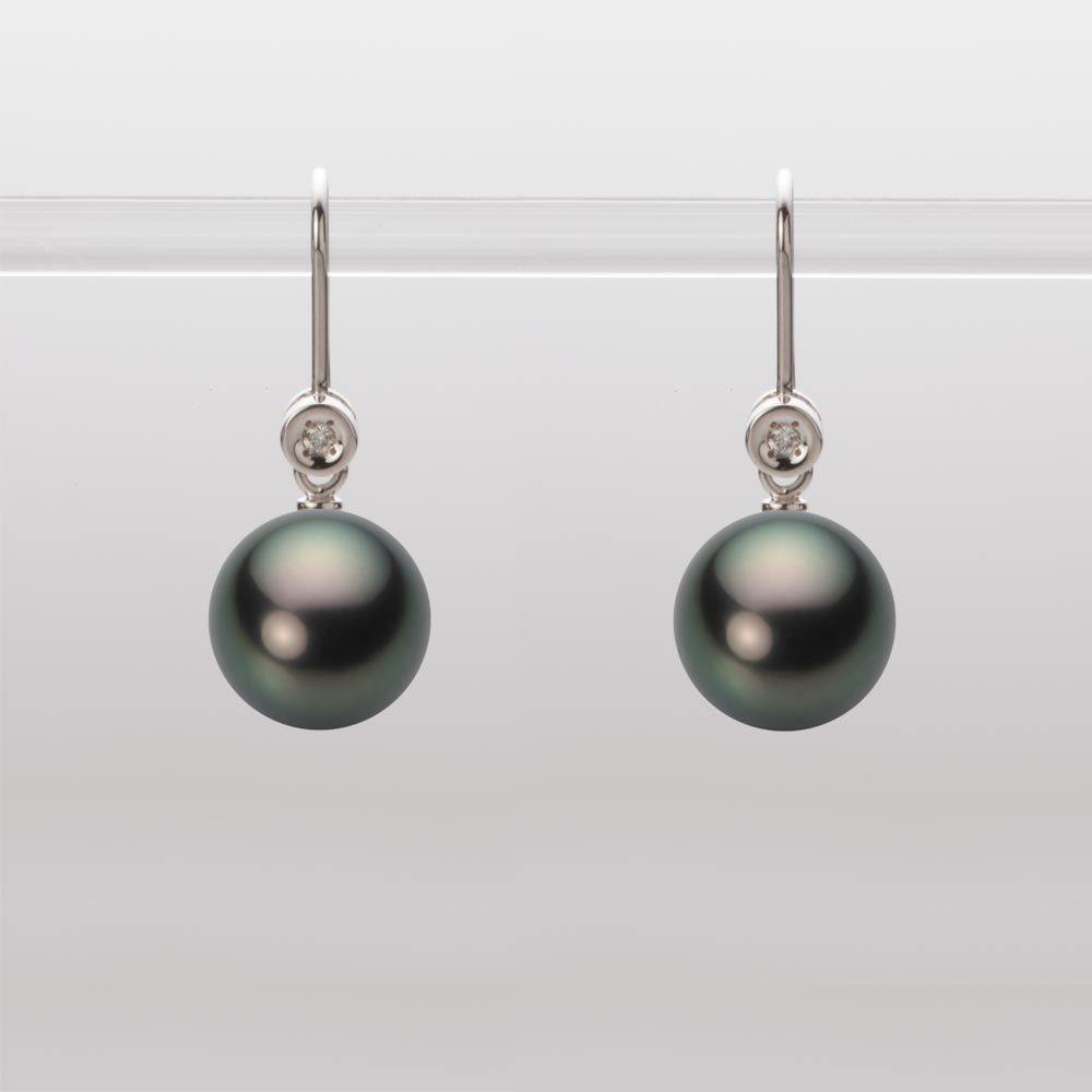 9.0mm 黒蝶真珠ピアス