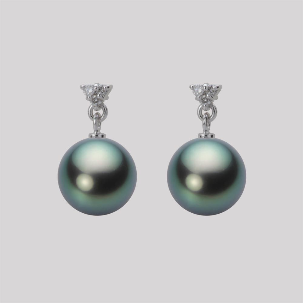 9.0mm 黒蝶真珠ピアス