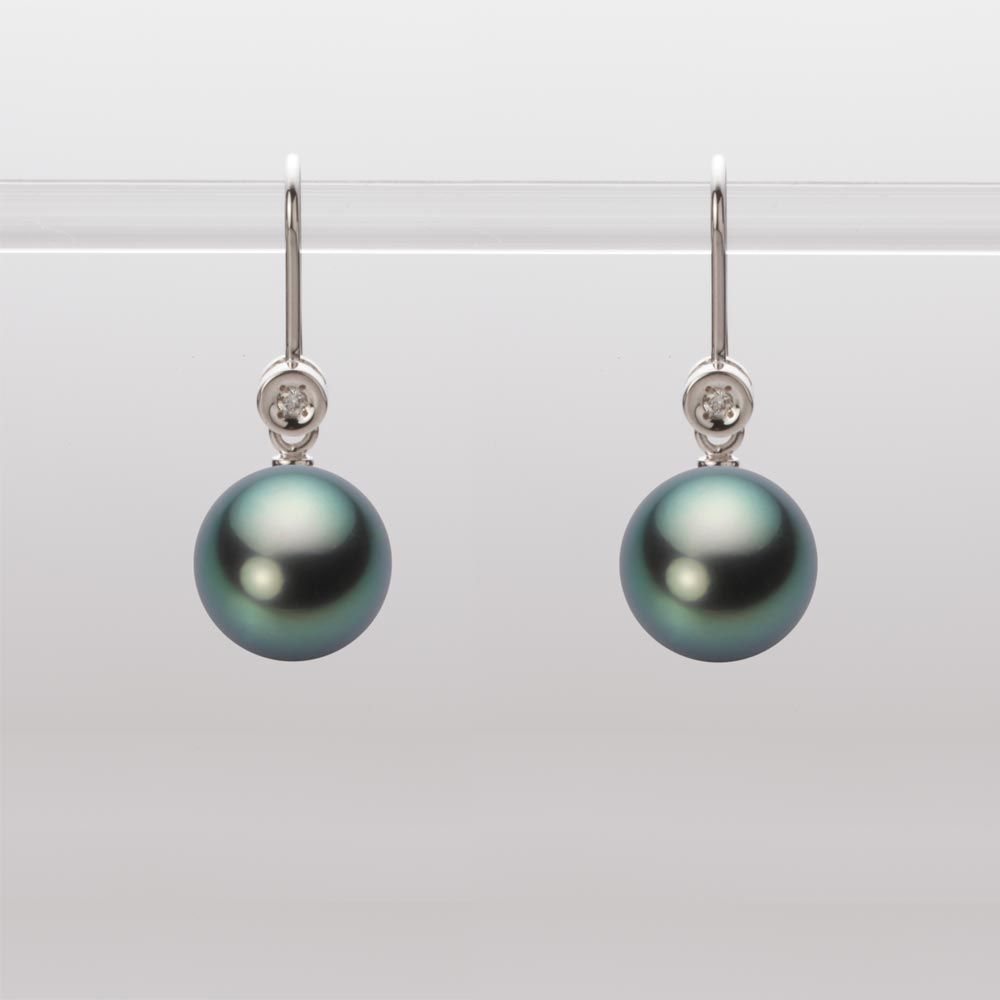 9.0mm 黒蝶真珠ピアス