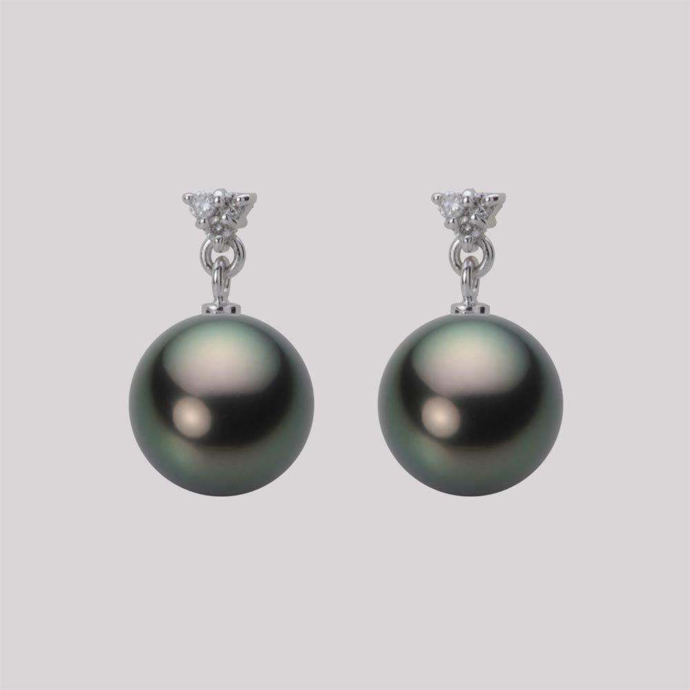 9.0mm 黒蝶真珠ピアス