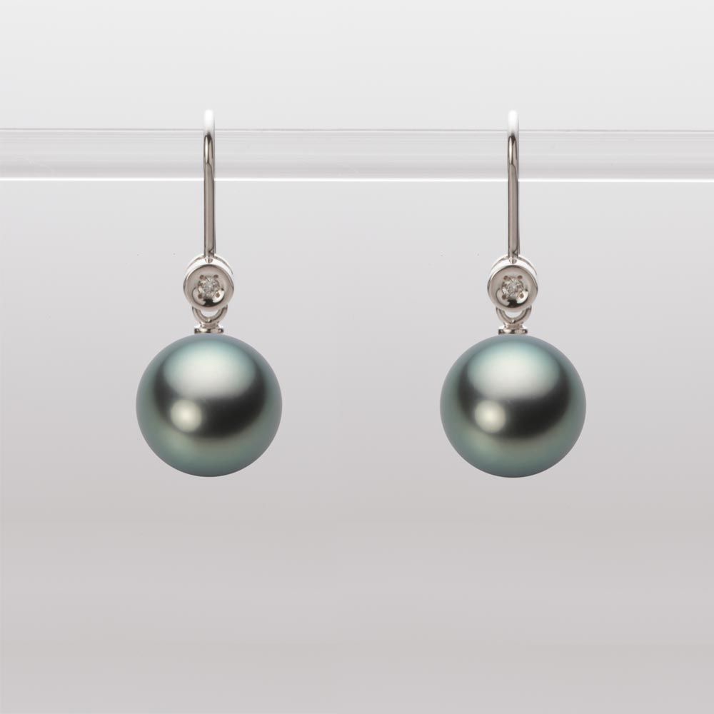 9.0mm 黒蝶真珠ピアス