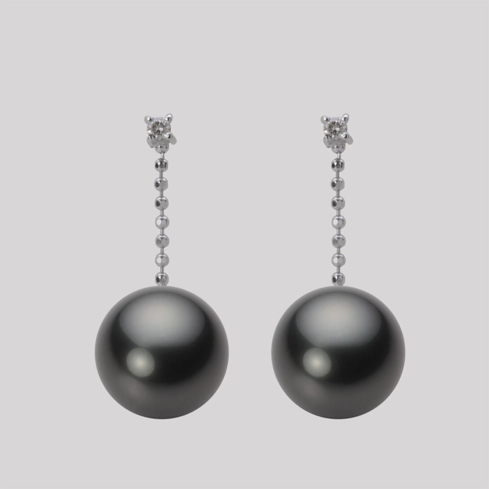9.0mm 黒蝶真珠ピアス