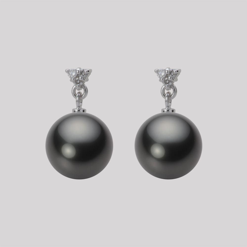 9.0mm 黒蝶真珠ピアス