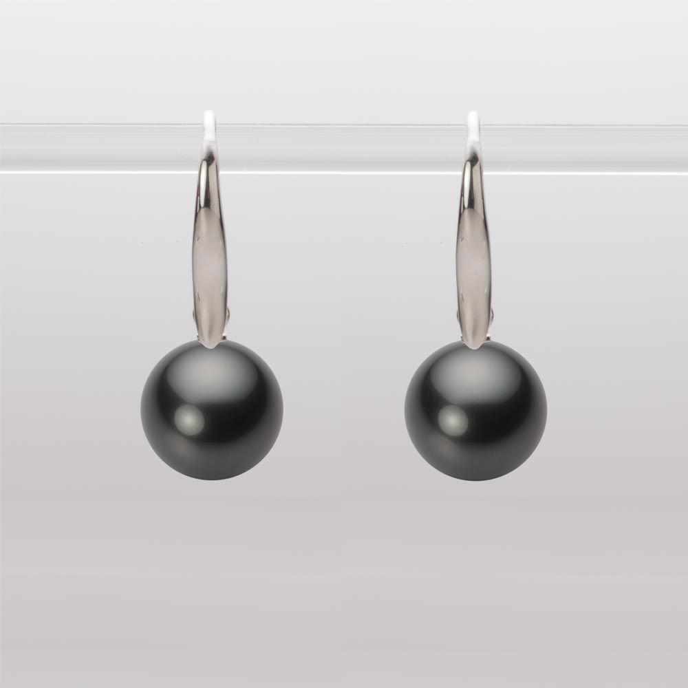 9.0mm 黒蝶真珠ピアス
