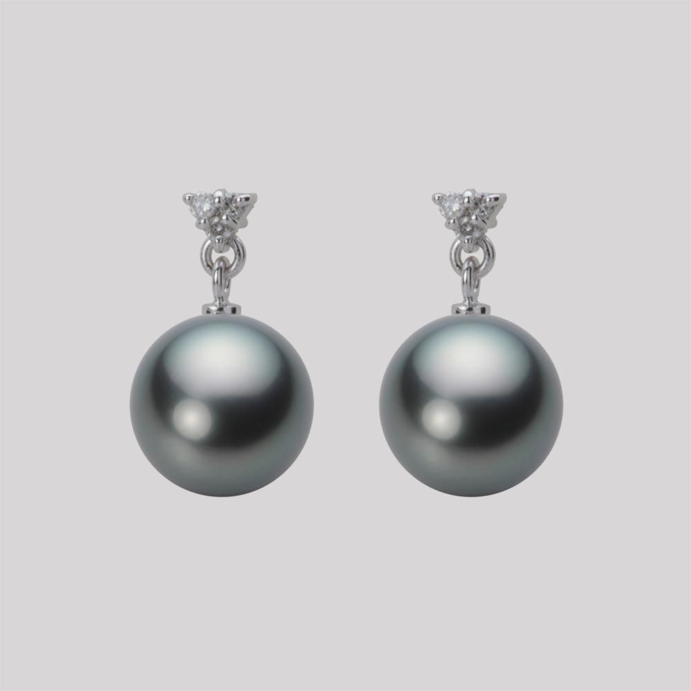 9.0mm 黒蝶真珠ピアス