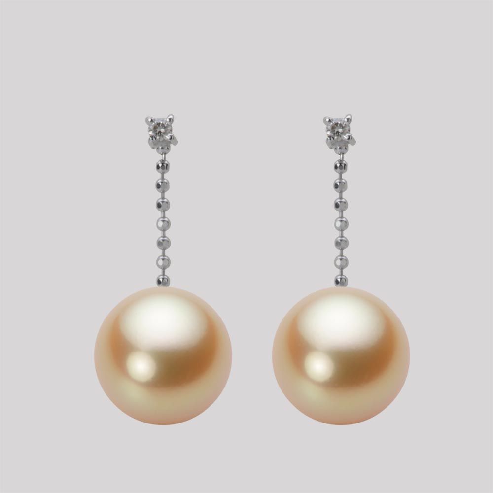 9.0mm 白蝶真珠（ゴールド系）ピアス