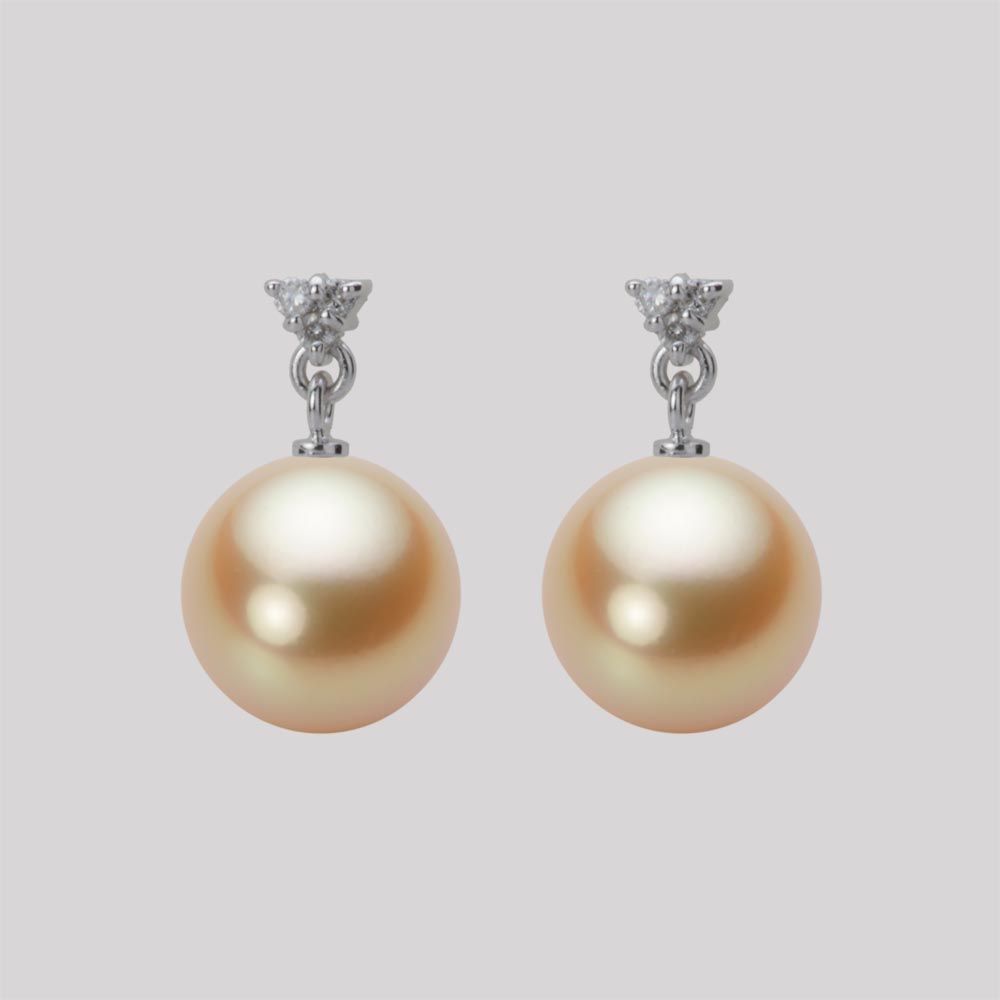 9.0mm 白蝶真珠（ゴールド系）ピアス