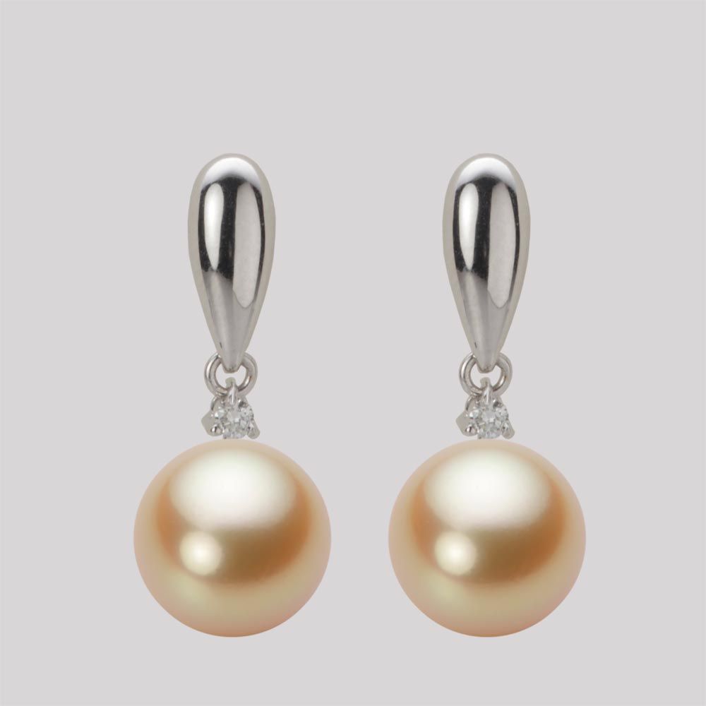 9.0mm 白蝶真珠（ゴールド系）ピアス