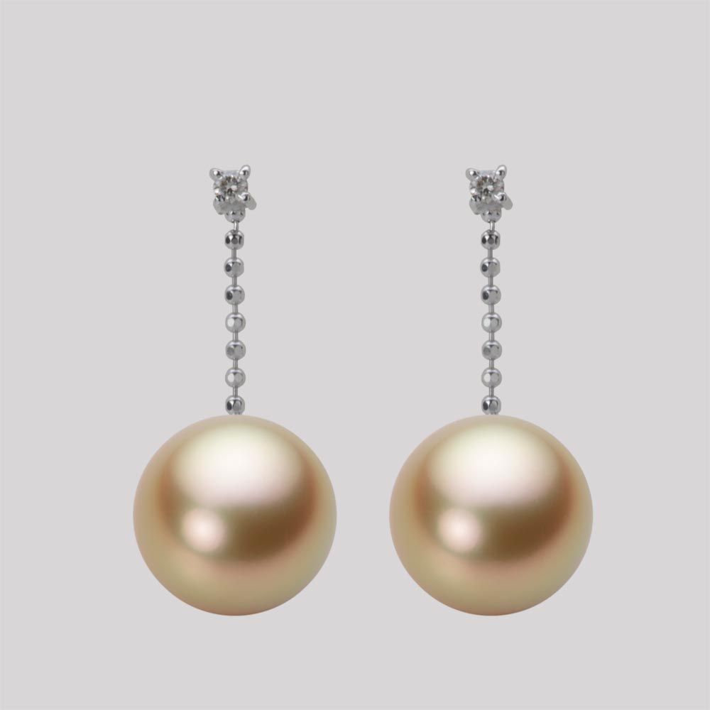 9.0mm 白蝶真珠（ゴールド系）ピアス