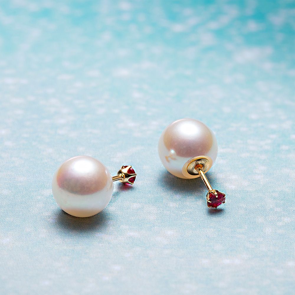 Gemini ルビー ピアス